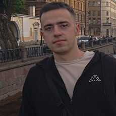 Яша, 23, Свердловск