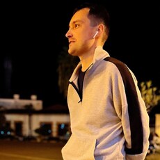 Евгений, 38, Дзержинск (ДНР)