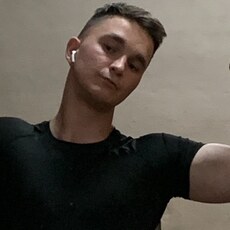 Веня, 22, Амурск