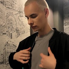 Саша, 27, Донецк (Ростовская область)