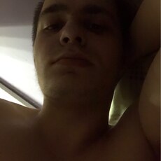 Григорий, 22, Муравленко