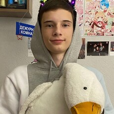 Толя, 19, Сафоново