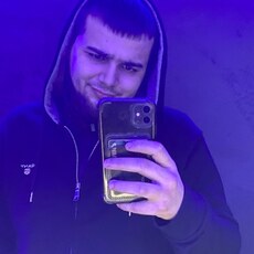 Виталя, 24, Гурьевск (Калининградская область)