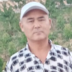 Илья, 54, Артёмово