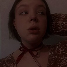 Полина, 20, Североуральск