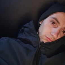 Алексей, 28, Снежногорск