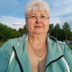 Доминика, 60, Куровское
