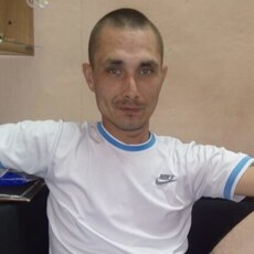 Толя, 32, Красавино