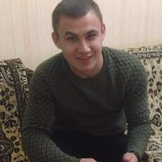Захар, 31, Чудово
