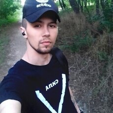 Алексей, 30, Белогорск (Амурская область)