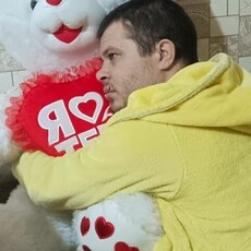 Олеж, 31, Новогродовка
