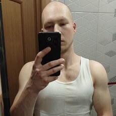 Альбик, 27, Мураши