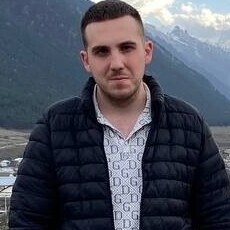 Родя, 26, Калининск