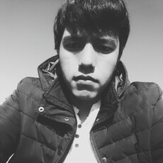 Артур, 29, Якутск