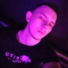 Трофим, 20, Лагань