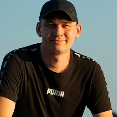 Сергей, 32, Артёмово