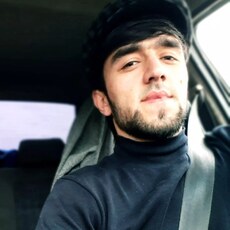 Адриан, 27, Заринск
