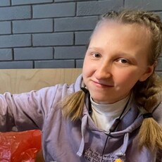 Ульяна, 21, Козловка