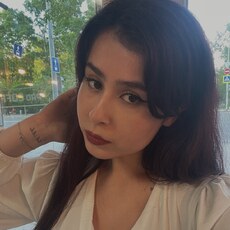 Зинаида, 21, Марьинка