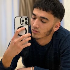 Ростик, 22, Артём