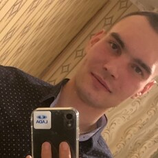 Олеж, 23, Каховка