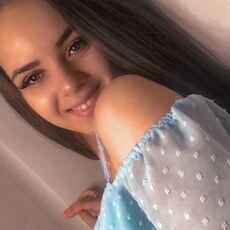 Анна, 26, Дивногорск