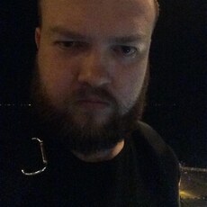 Максим, 36, Марьинка