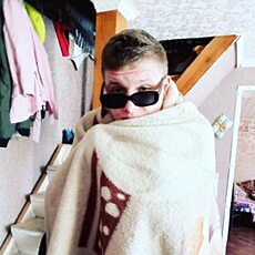 Борис, 20, Буй