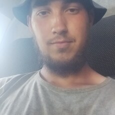 Адам, 20, Чапаевск