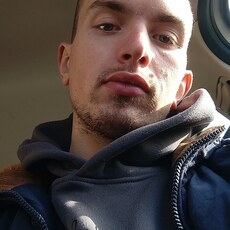 Платоша, 28, Лянтор