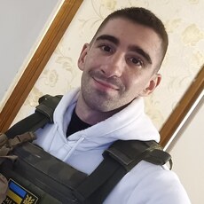 Гена, 29, Десногорск
