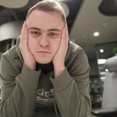 Эдик, 27, Новоуральск