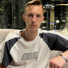 Николай, 21, Сертолово