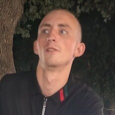 Александр, 22, Великий Устюг