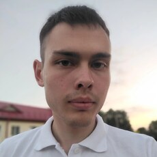 Виктор, 21, Камбарка