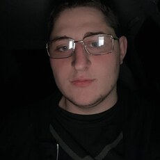 Богдан, 24, Золотое