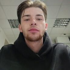 Артур, 27, Карабулак
