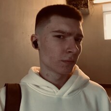 Георгий, 23, Слюдянка