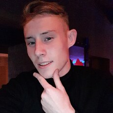 Николай, 21, Ливны