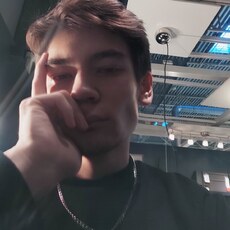 Харитон, 25, Кемь