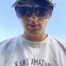 Филипп, 19, Сосновый Бор