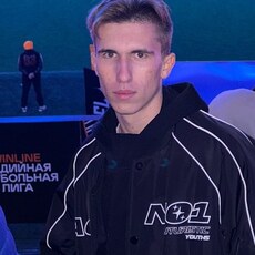 Георгий, 21, Усолье