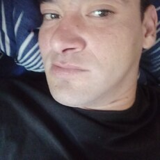 Богдан, 35, Алзамай