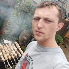 Иван, 27, Калязин