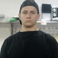 Тимофей, 21, Чёрмоз