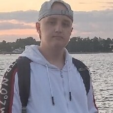 Константин, 22, Санкт-Петербург