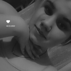 Юля, 21, Нижневартовск