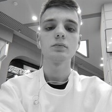 Михаил, 24, Лысково