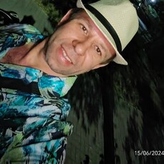 Дима, 42, Уварово