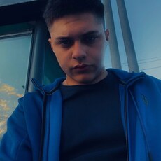 Прокопий, 23, Новохопёрск